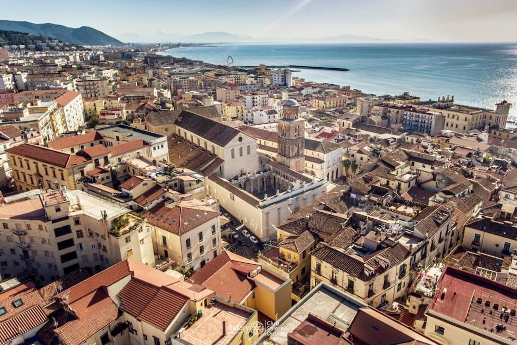 Nizza Apartment In Centro Salerno Zewnętrze zdjęcie
